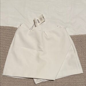 Zara Cream Skort with Tags